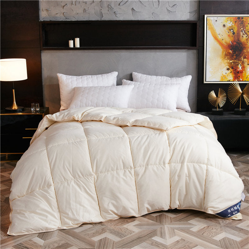Hotels thicken fall and winter duvets